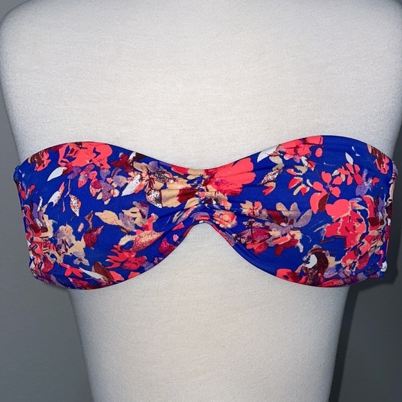H&M floral blue and pink halter/strapless bathing suit bikini top in women’s 4 - Picture 6 of 7
